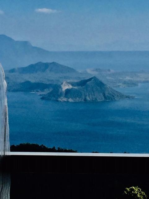 Wind Residences Tower 4 18Th Floor タガイタイ エクステリア 写真